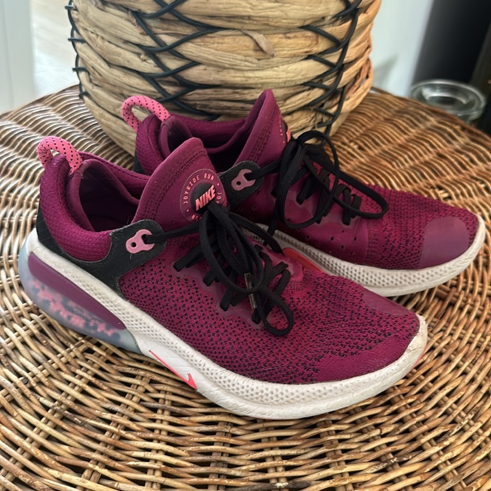 Nike Women’s Joyride Running Sneakers